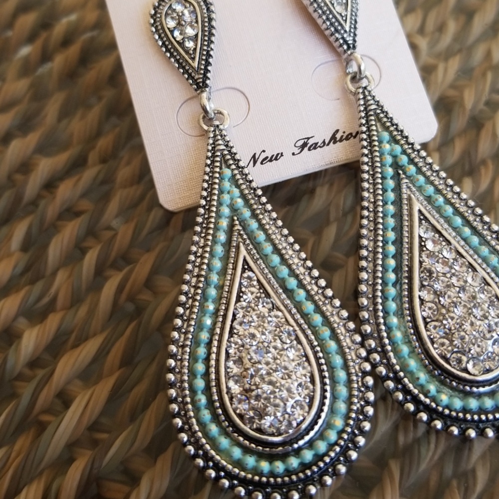 # 90. Elegant Fashion Rhinestone Earrings - Picture 3 of 5